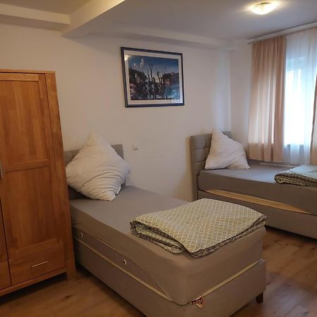 Hotel Bruchsaler Herz ภายนอก รูปภาพ
