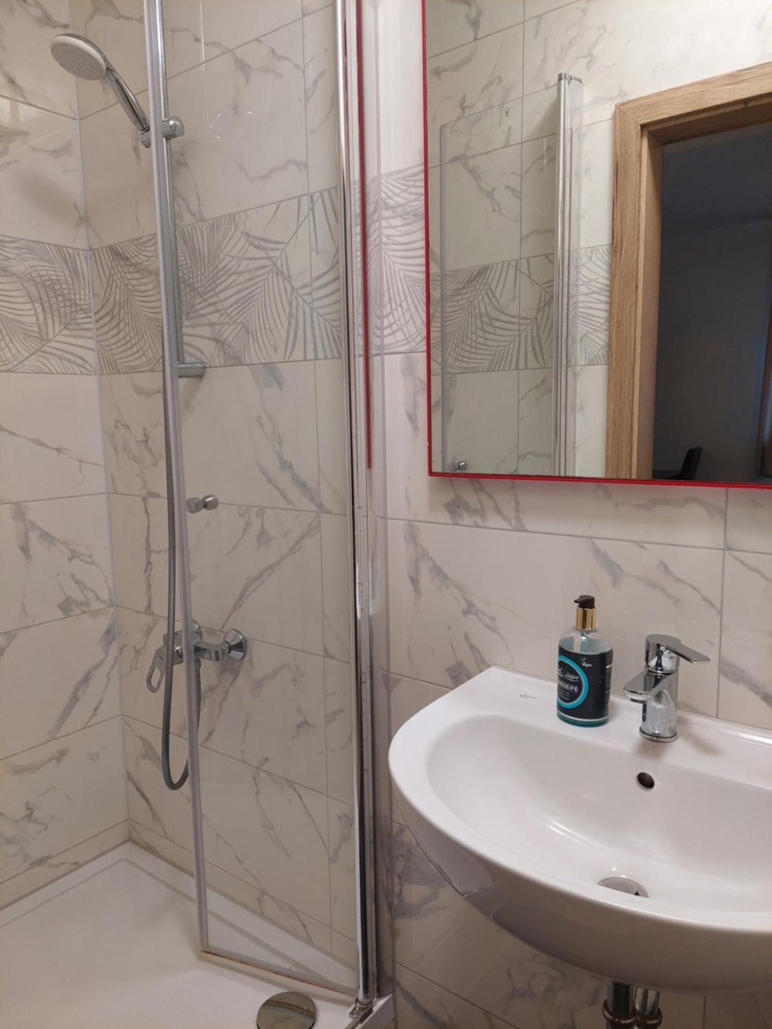 Hotel Bruchsaler Herz ภายนอก รูปภาพ
