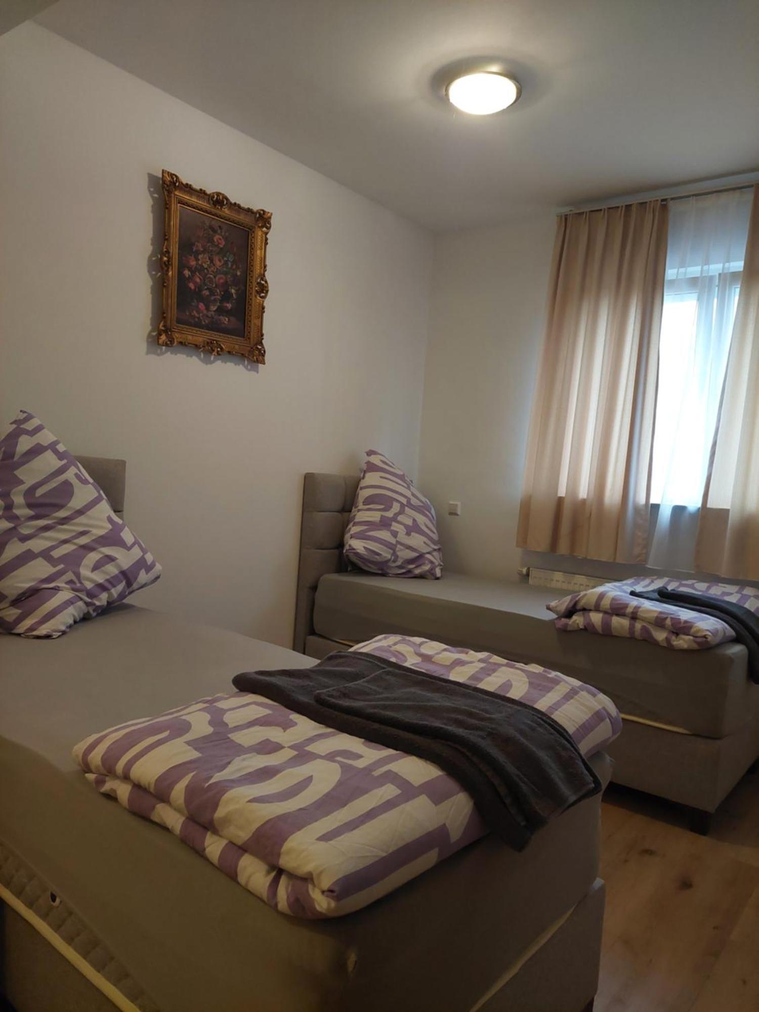 Hotel Bruchsaler Herz ภายนอก รูปภาพ