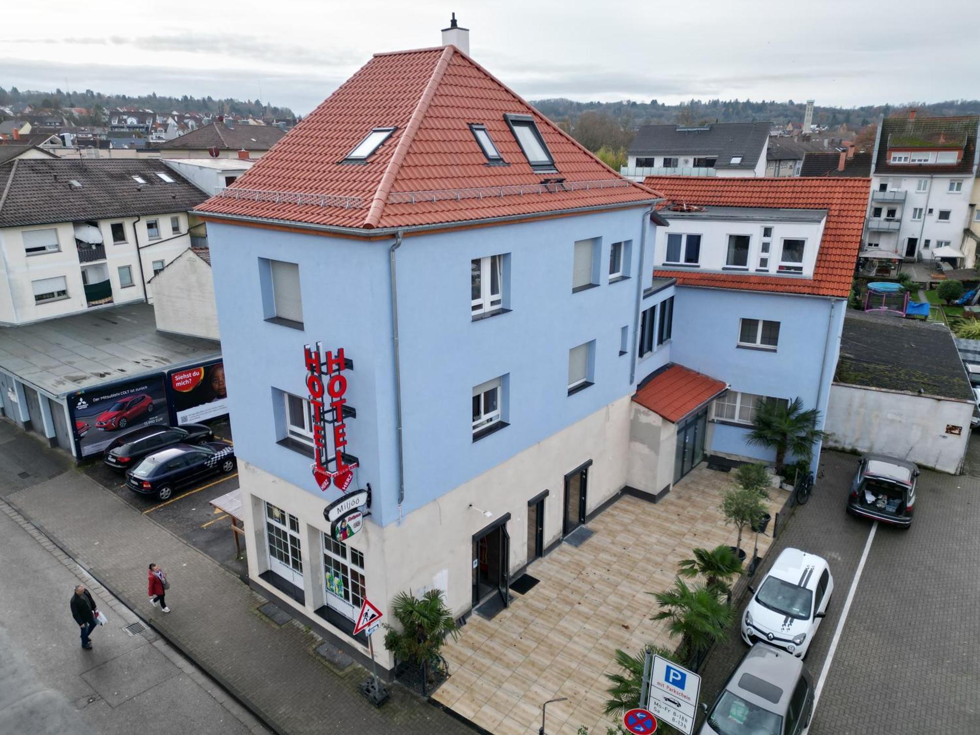Hotel Bruchsaler Herz ภายนอก รูปภาพ